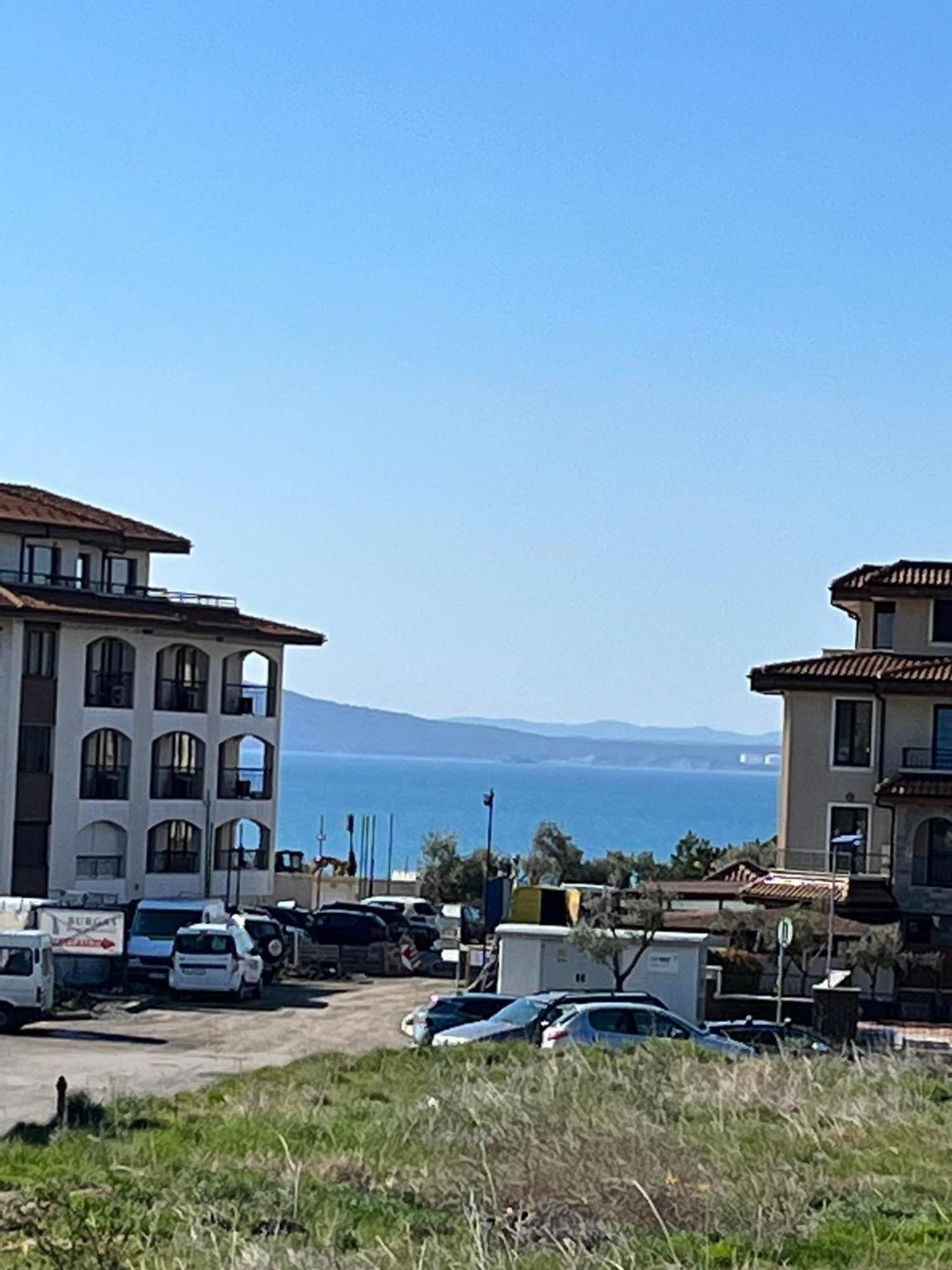 Луксозен Апартамент Анастасия-Сарафово На 150М От Морето Burgas Stad Buitenkant foto