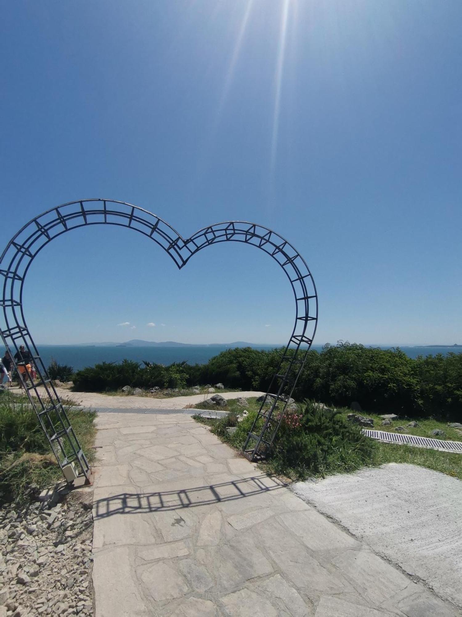 Луксозен Апартамент Анастасия-Сарафово На 150М От Морето Burgas Stad Kamer foto
